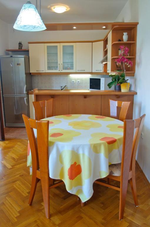 Hella Apartments Trogir Luaran gambar