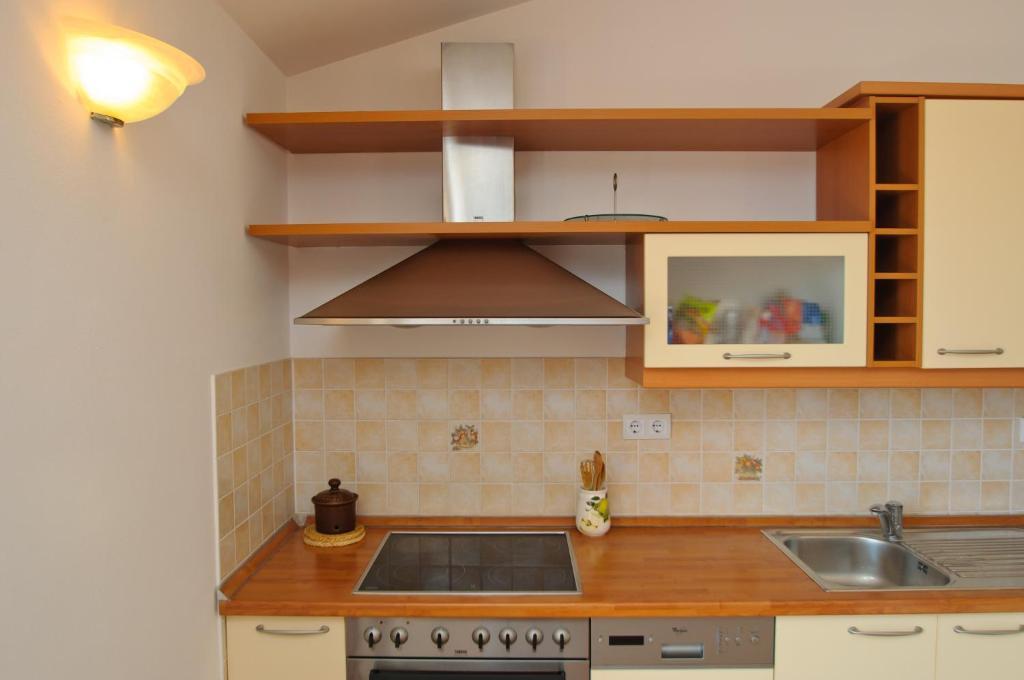 Hella Apartments Trogir Luaran gambar