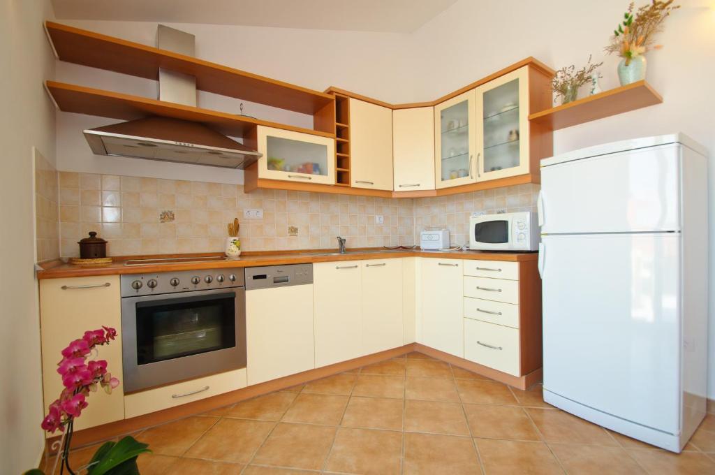 Hella Apartments Trogir Luaran gambar